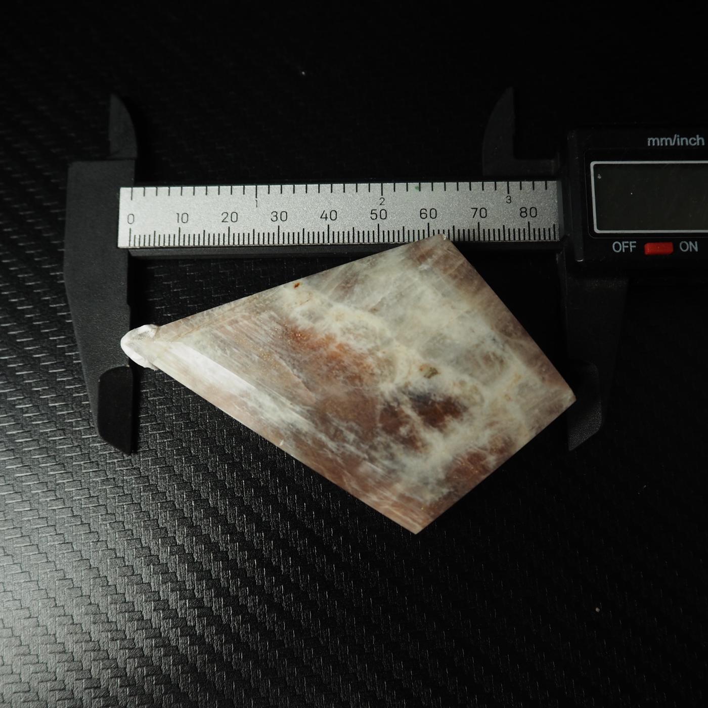 Moonstone Diamond Carving