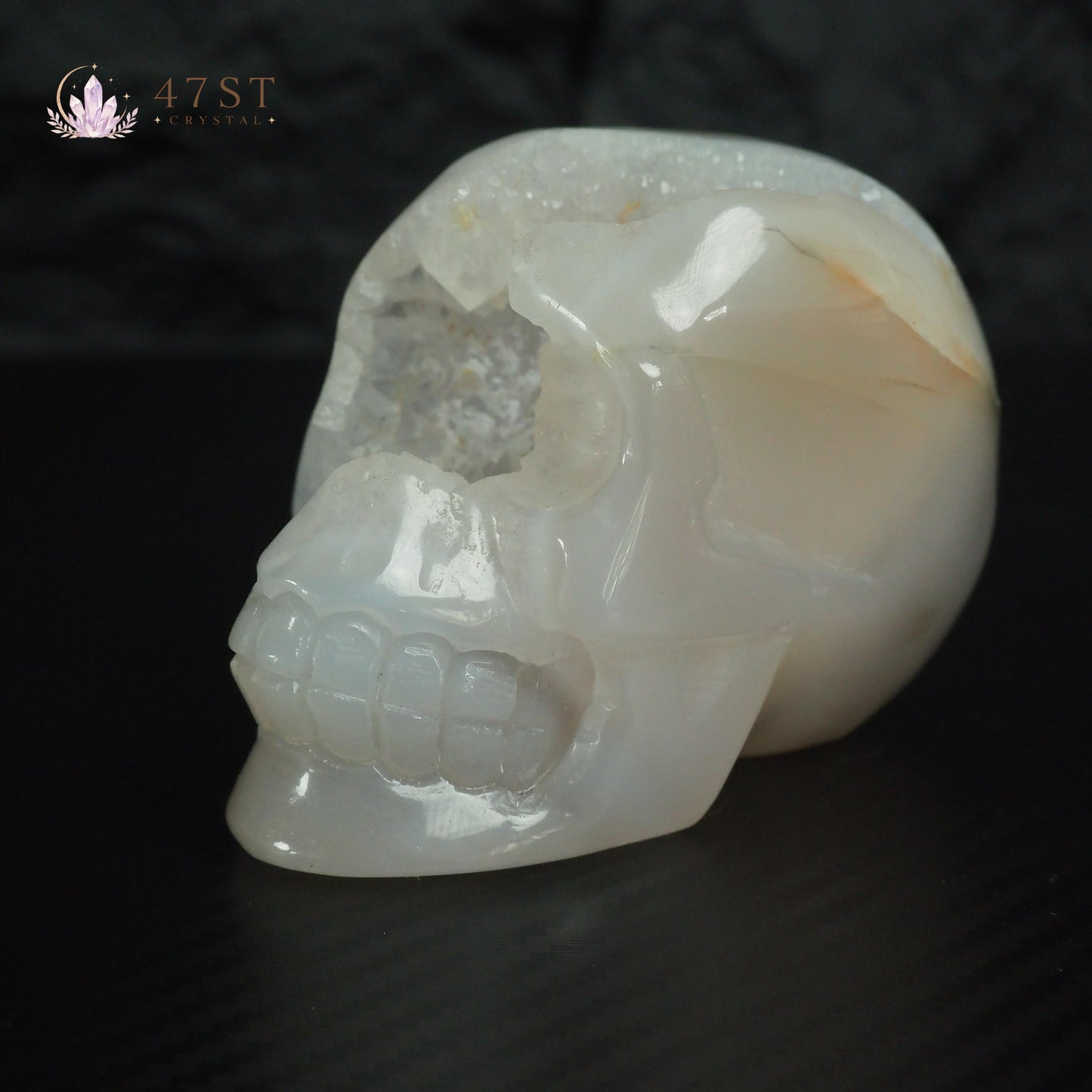 Agate Druzy Skull Carving