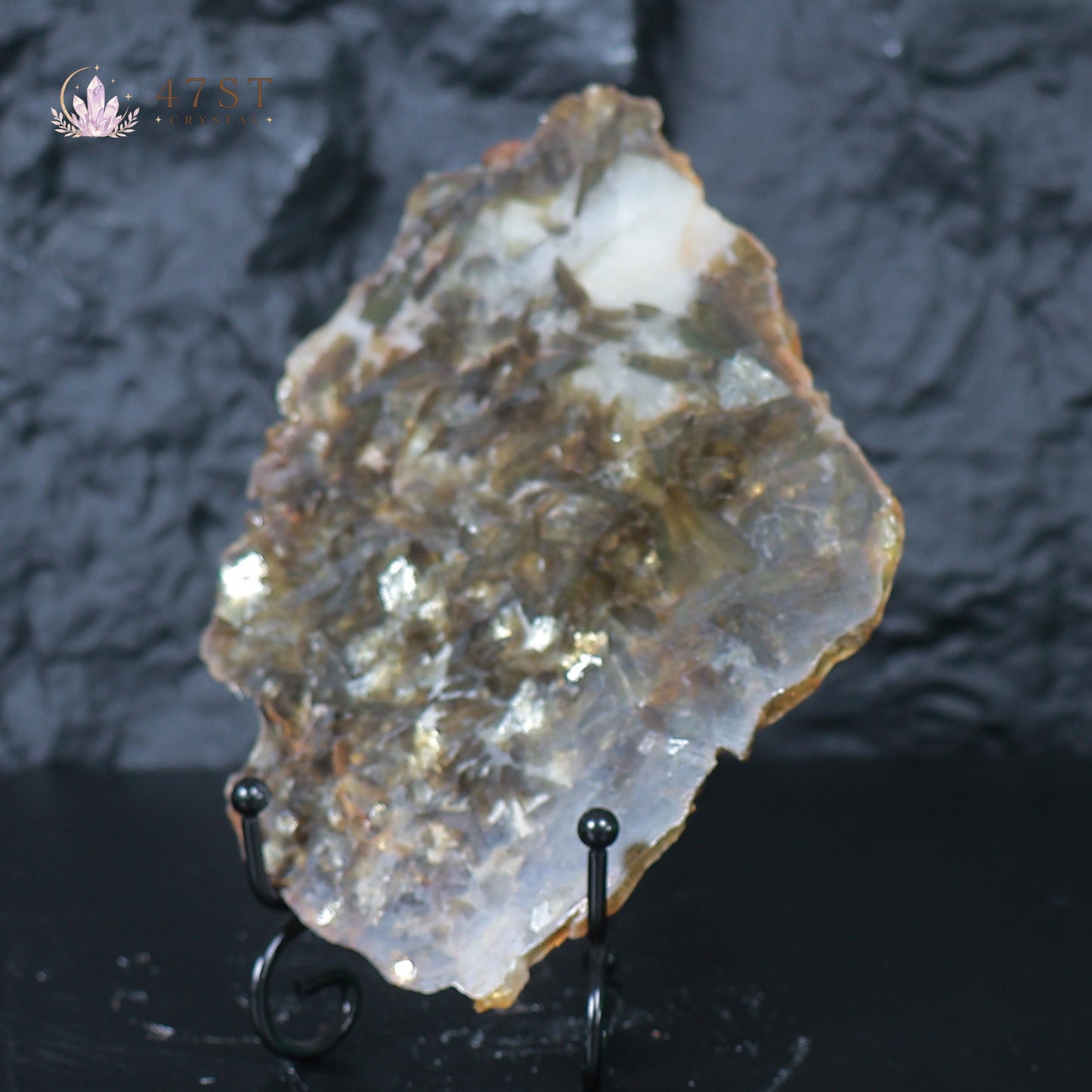 Golden mica