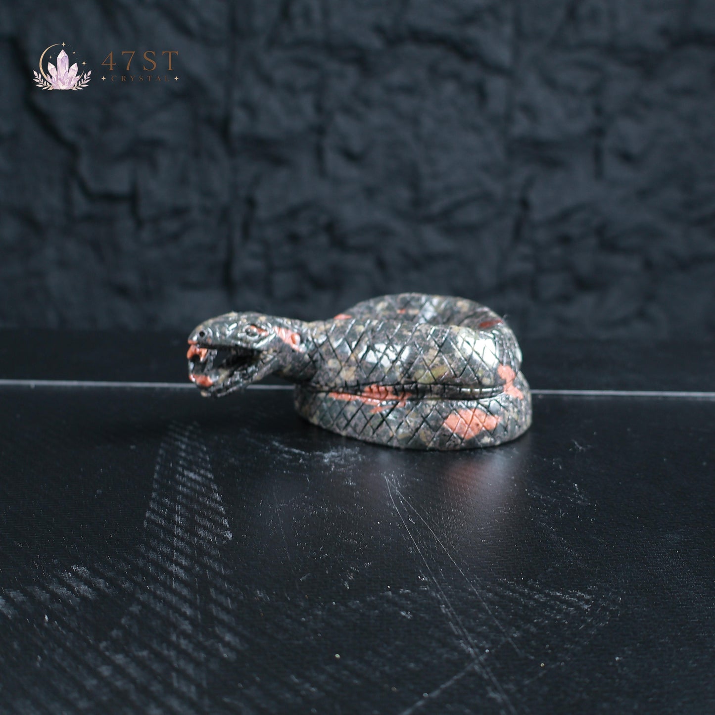 Plum Blossom Jasper Snake Carving