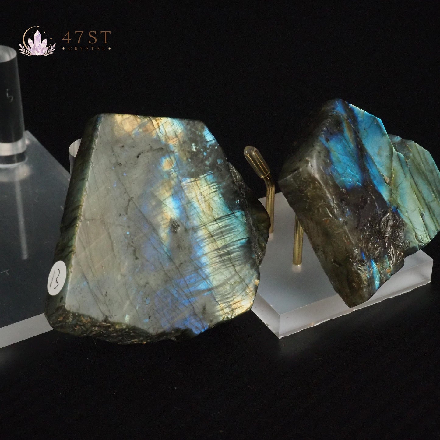 Labradorite Fox Carving