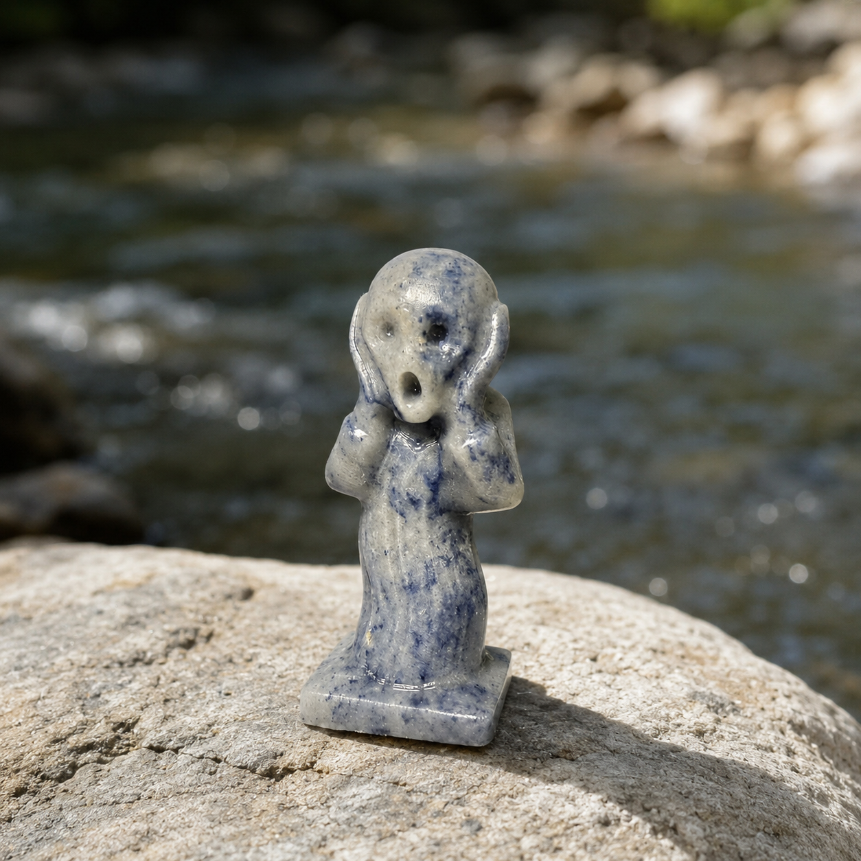 Sodalite "The Scream"