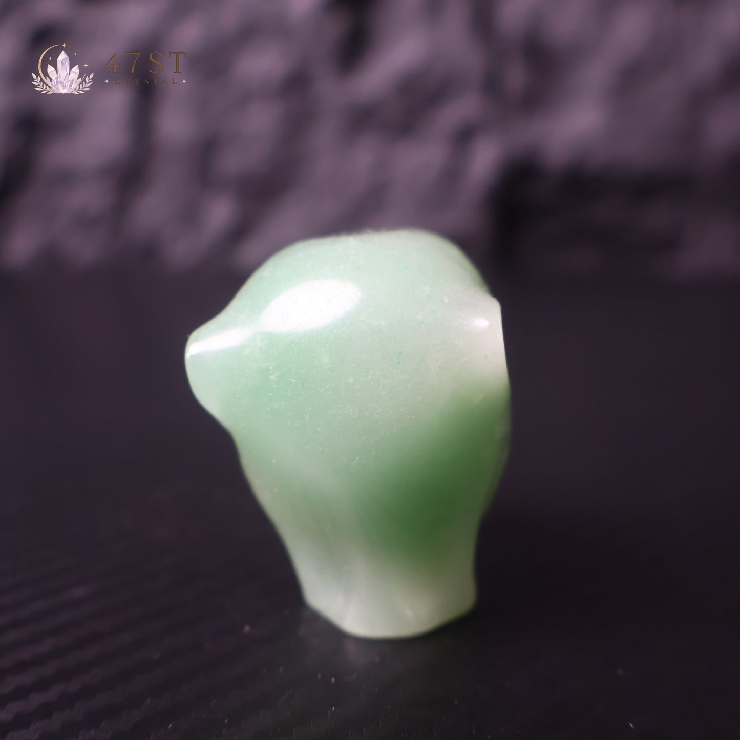 Green Aventurine Alien Head Carving