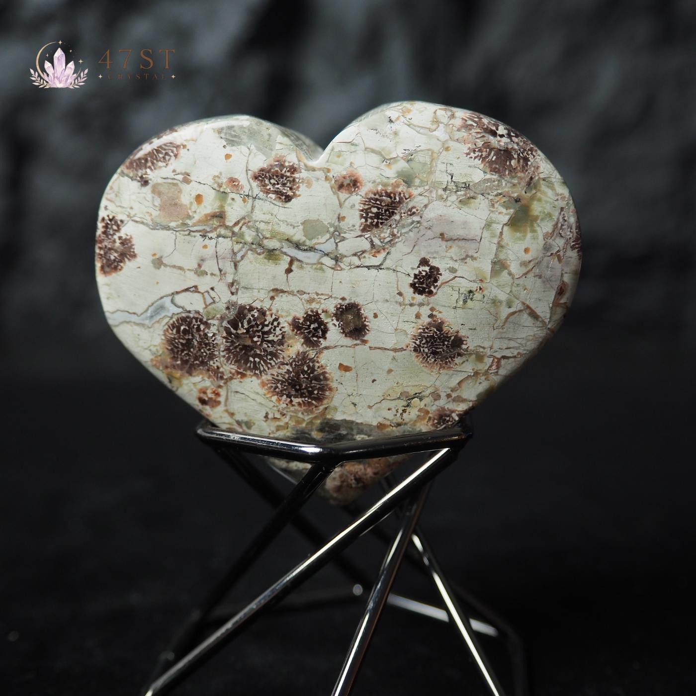 Green Flower Jade Heart Carving