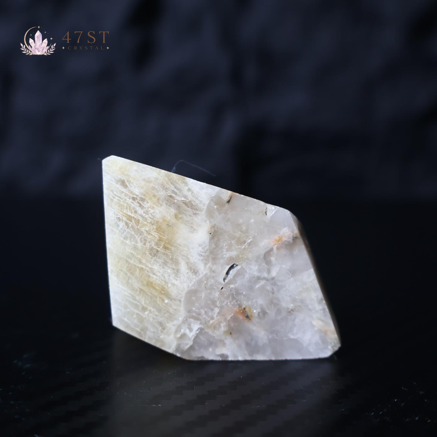 Moonstone Chunk