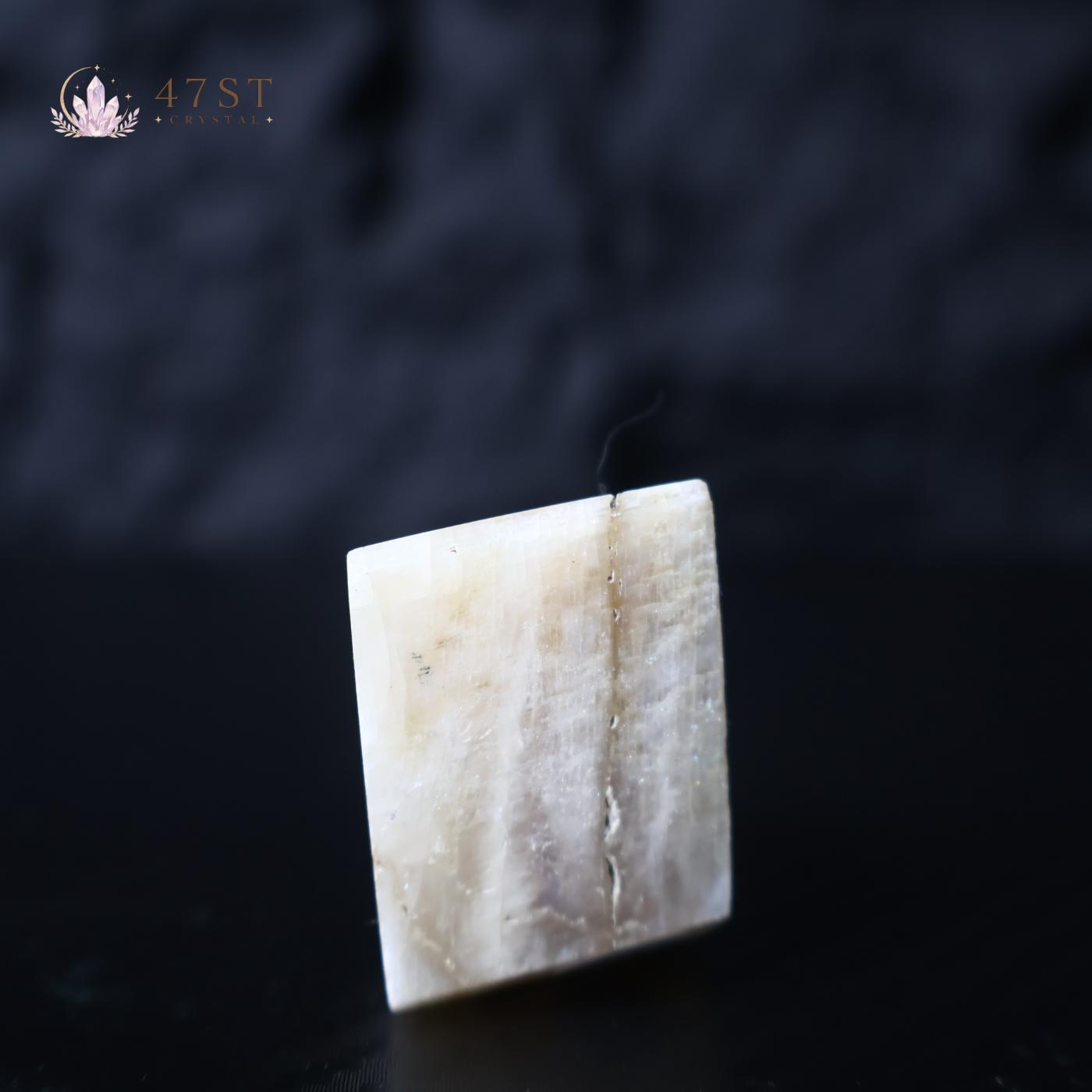 Moonstone Chunk