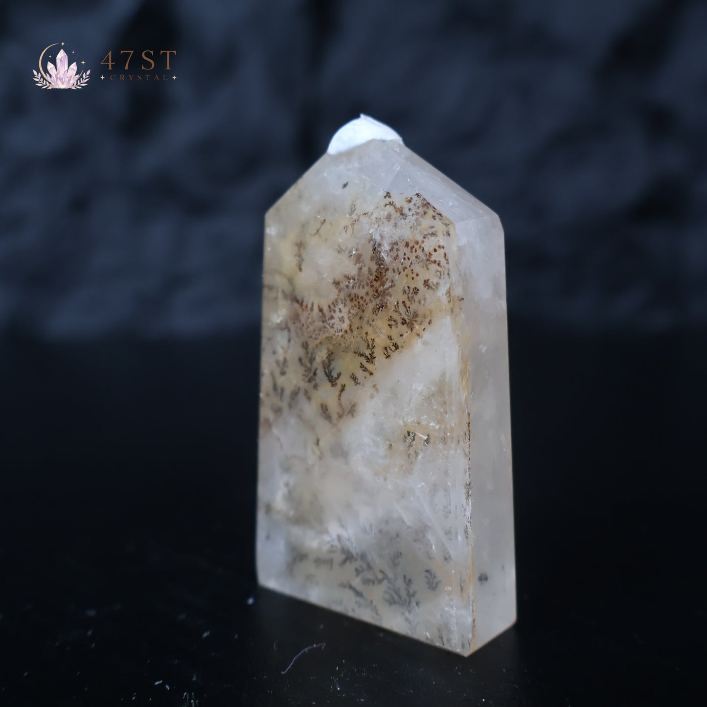 Dendritic Quartz Tower