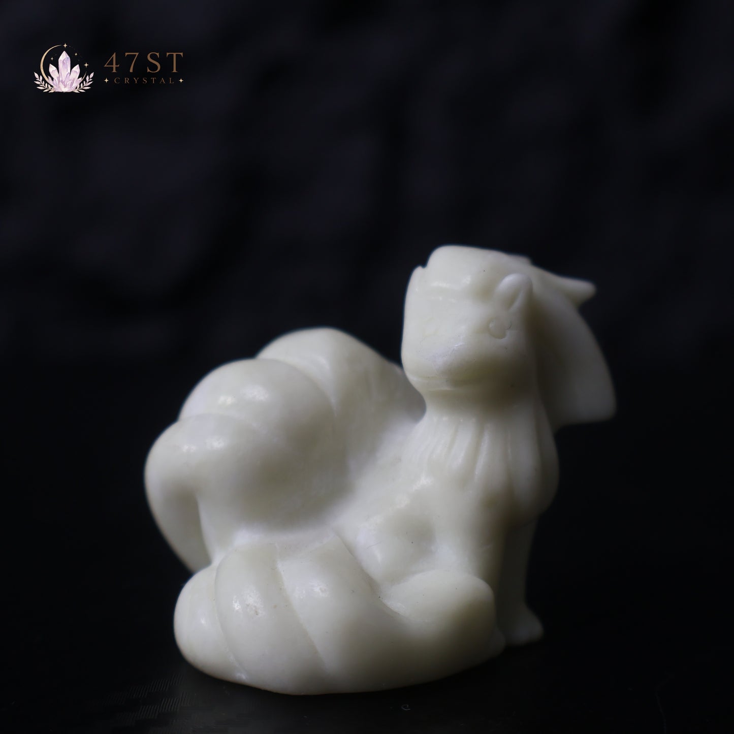 White Jade Ninetales Carving