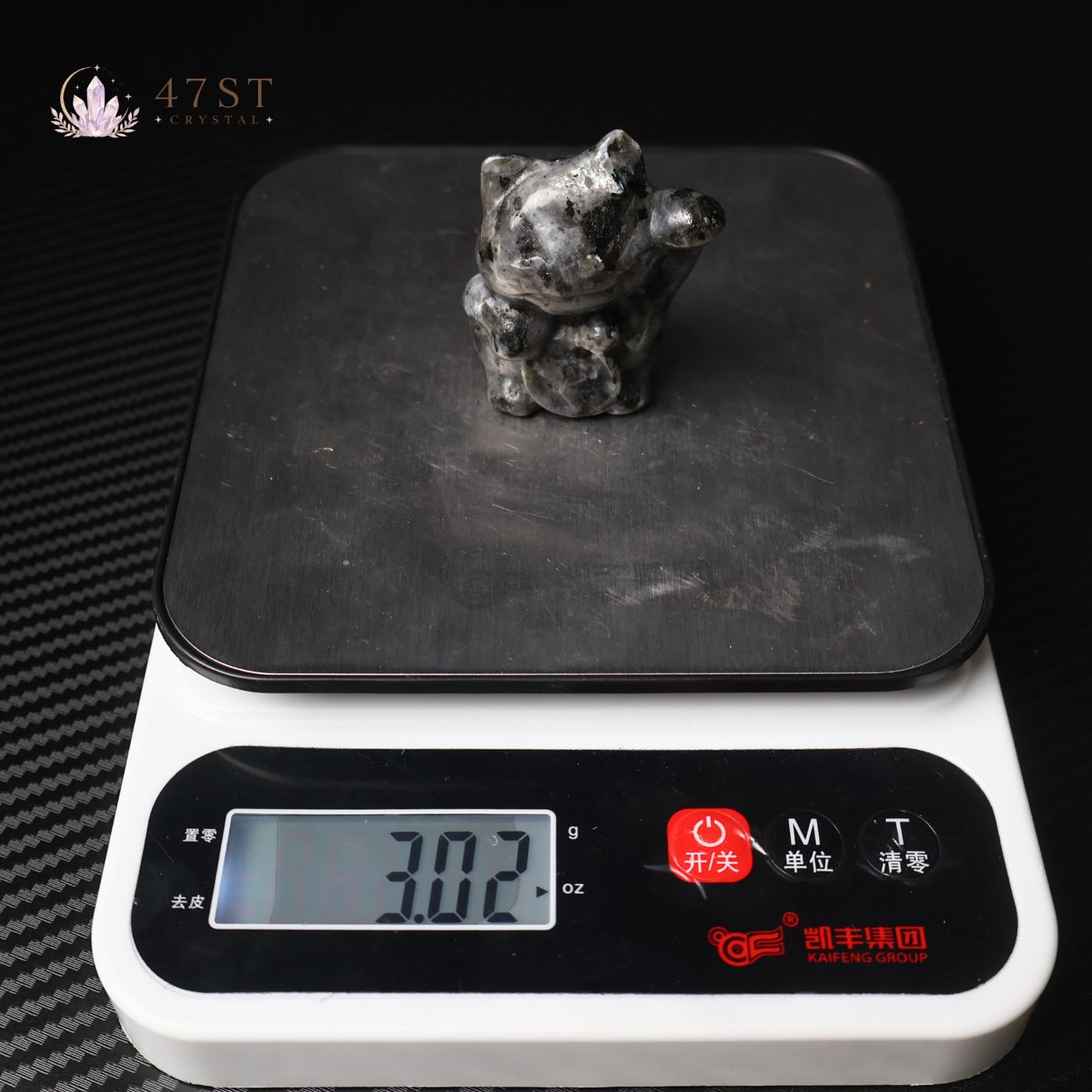 Larvikite Lucky Cat