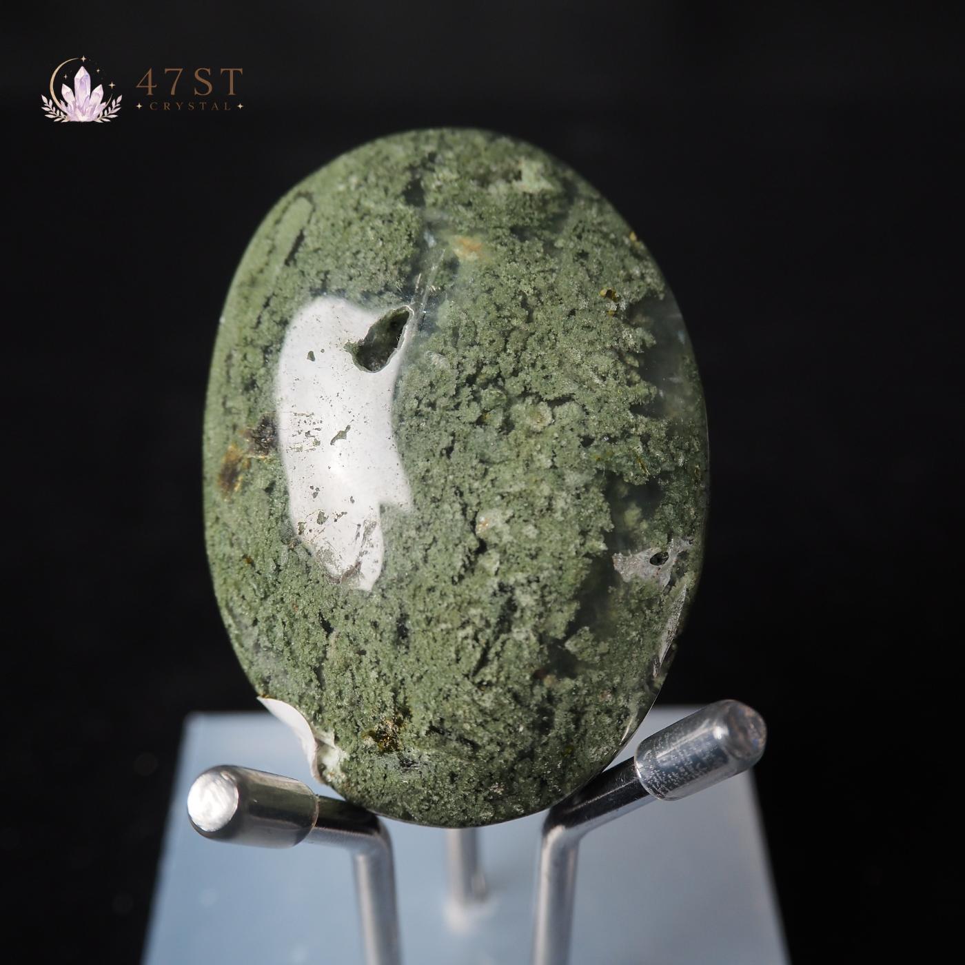 Moss Agate Palm Stone