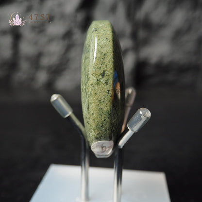 Moss Agate Palm Stone