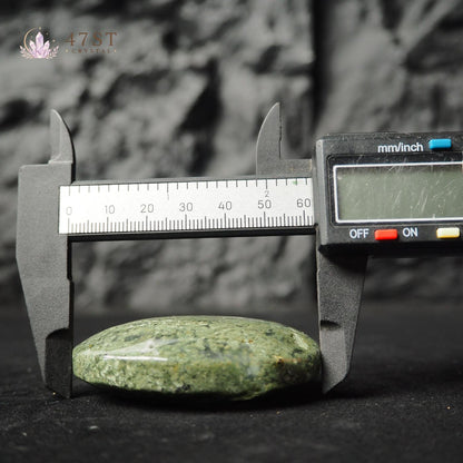 Moss Agate Palm Stone