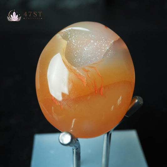 Druzy Agate Palm Stone
