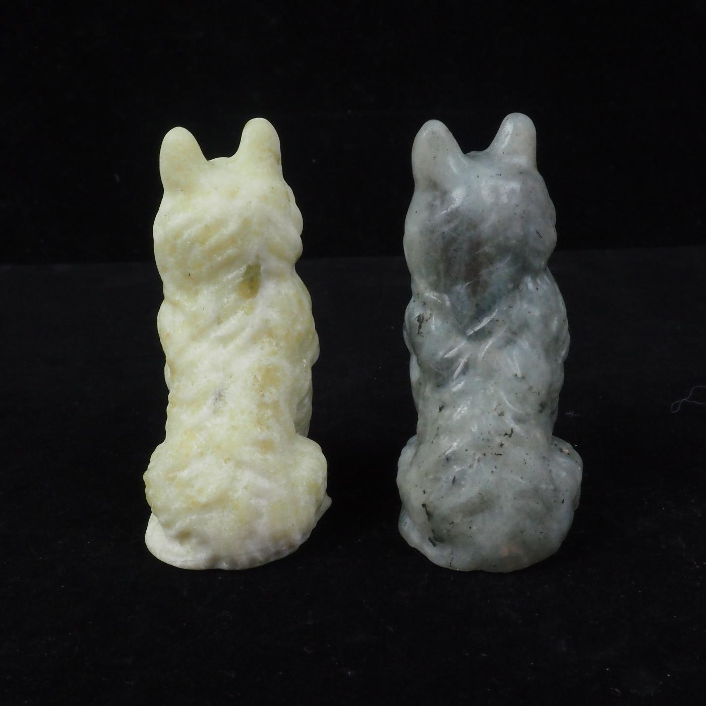 Muti-Material Wolf Carving