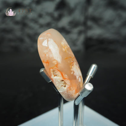 Flower Agate Palm Stone