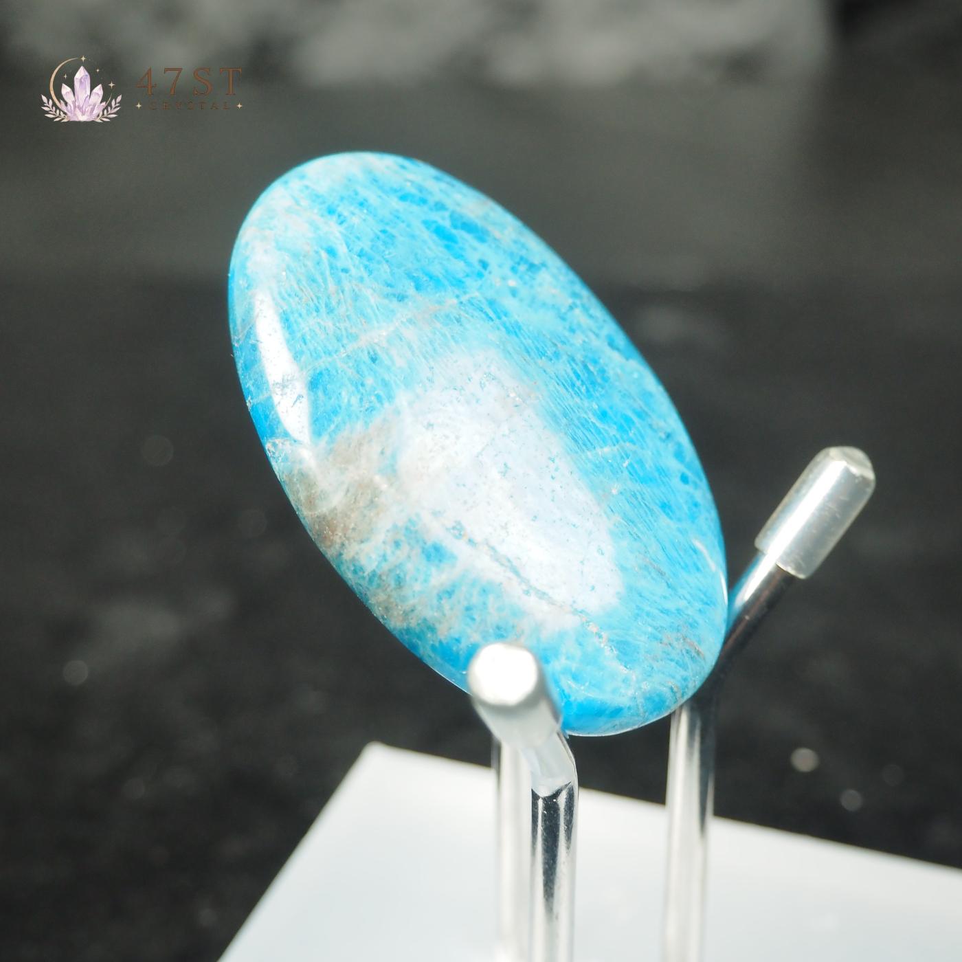 Apatite Palm Stone