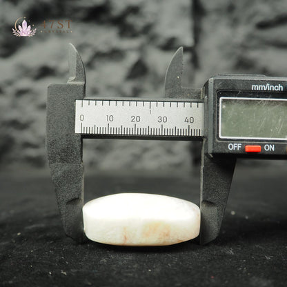 Moonstone Palm Stone