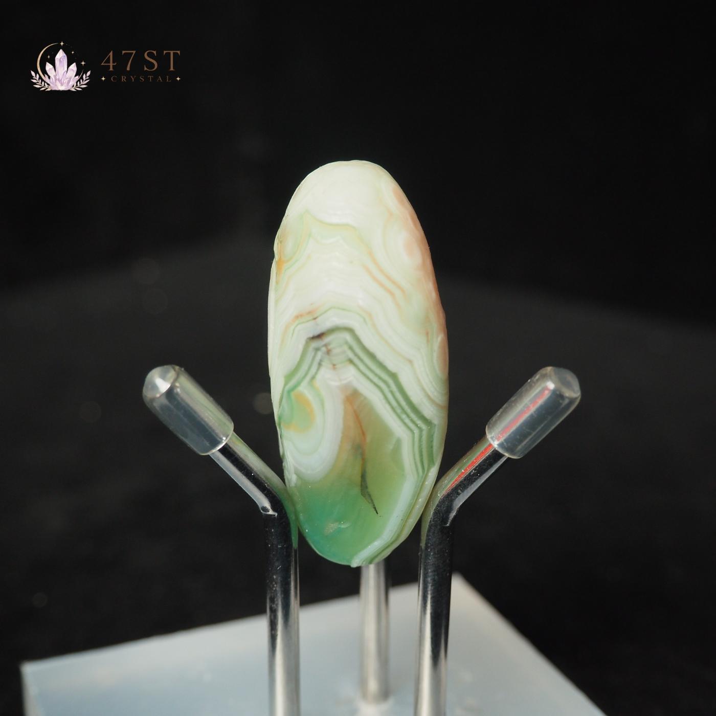 Green Sardonyx Palm Stone
