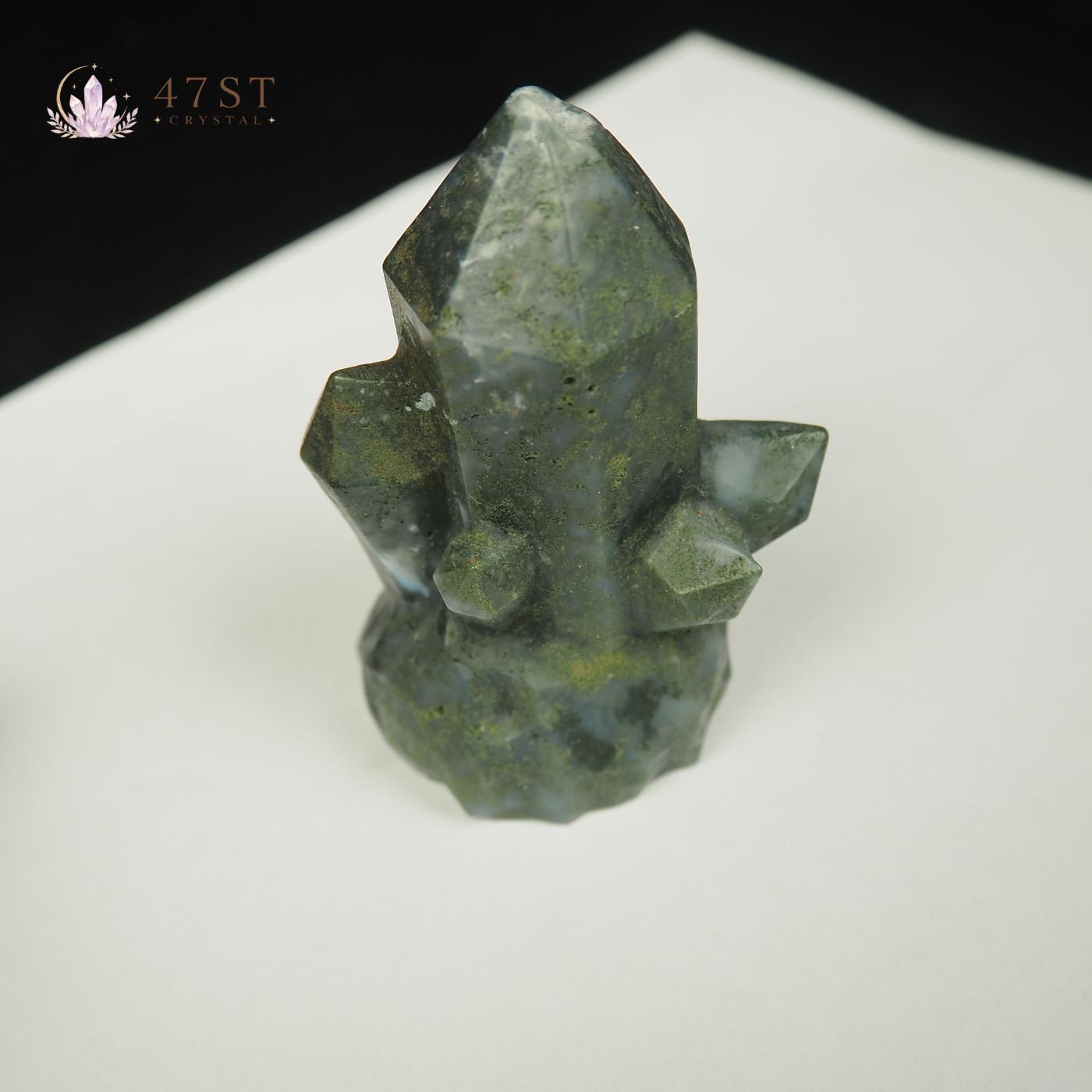 Serpentine Crystal Cluster Carving