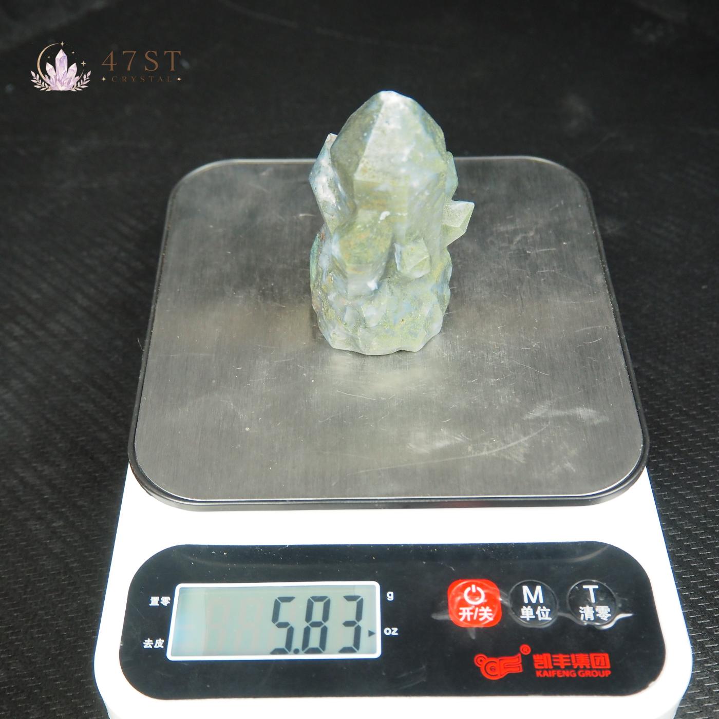 Serpentine Crystal Cluster Carving