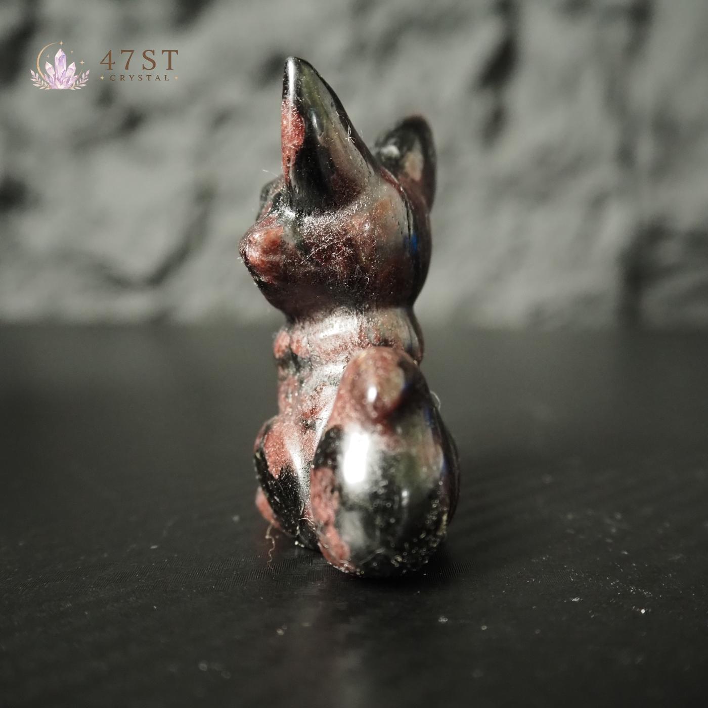 Garnet Fox Carving