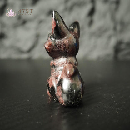 Garnet Fox Carving