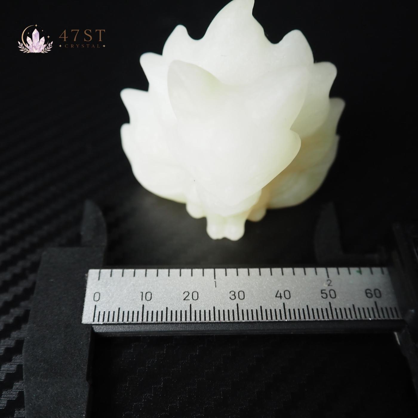 Afghan Jade Nine Tail Fox Carving