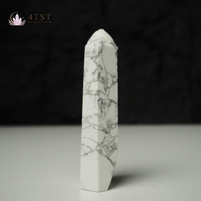Howlite Point