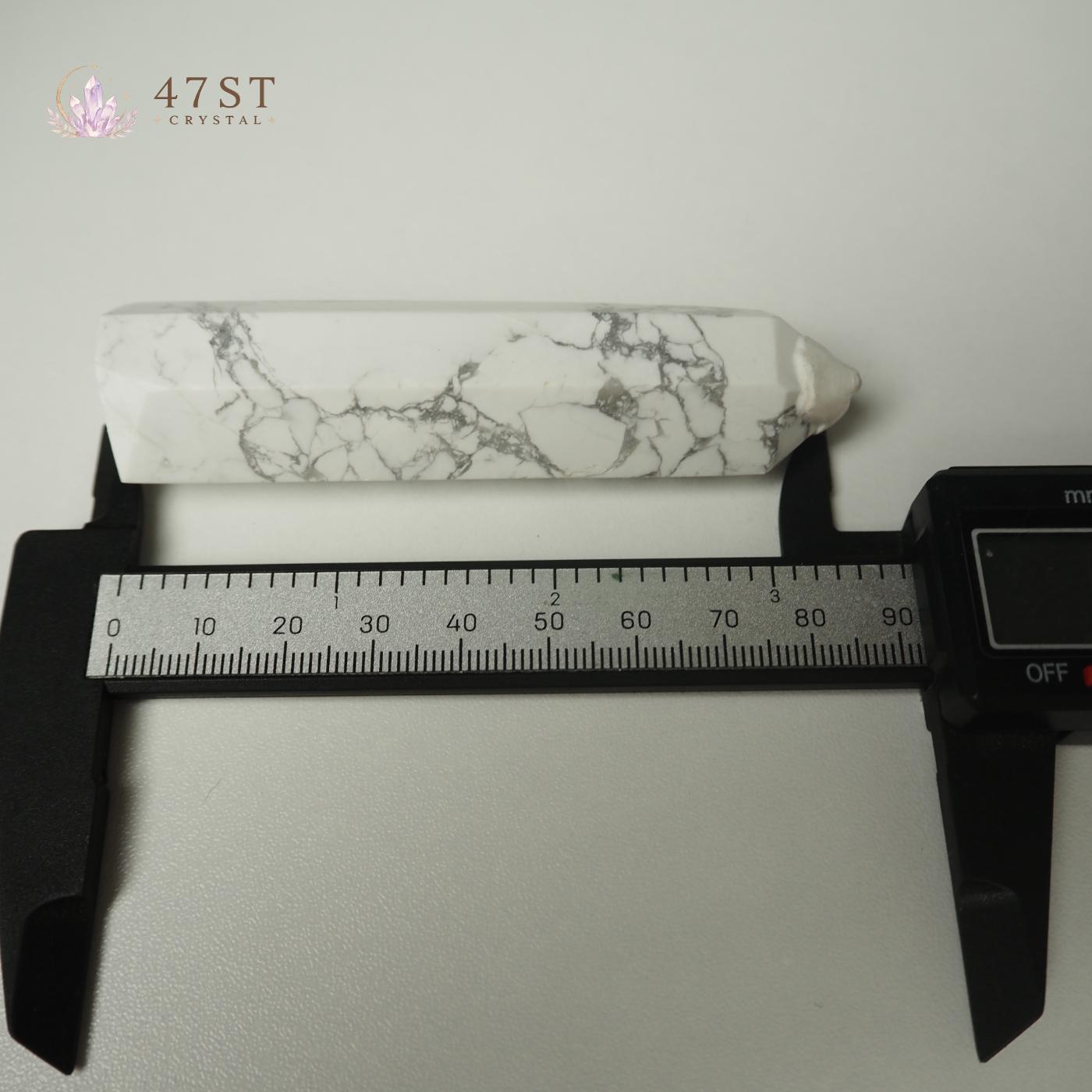 Howlite Point