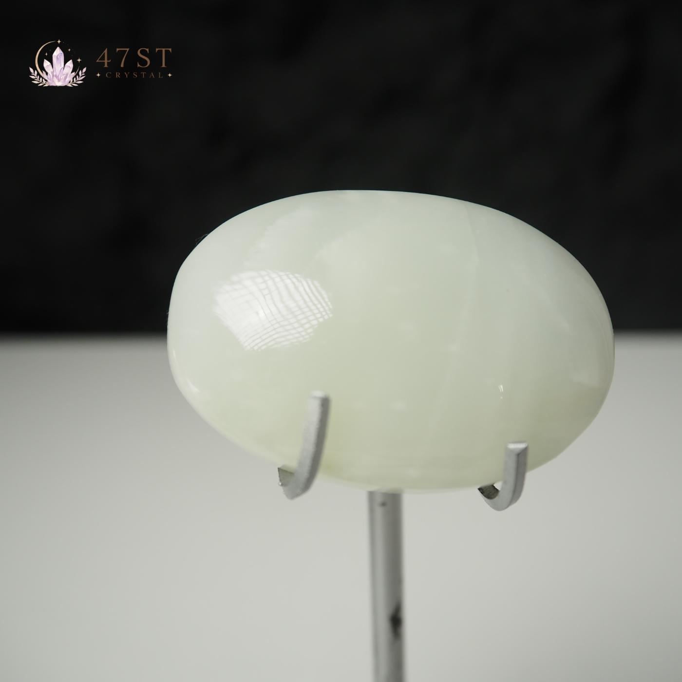 Moonstone Palm Stone