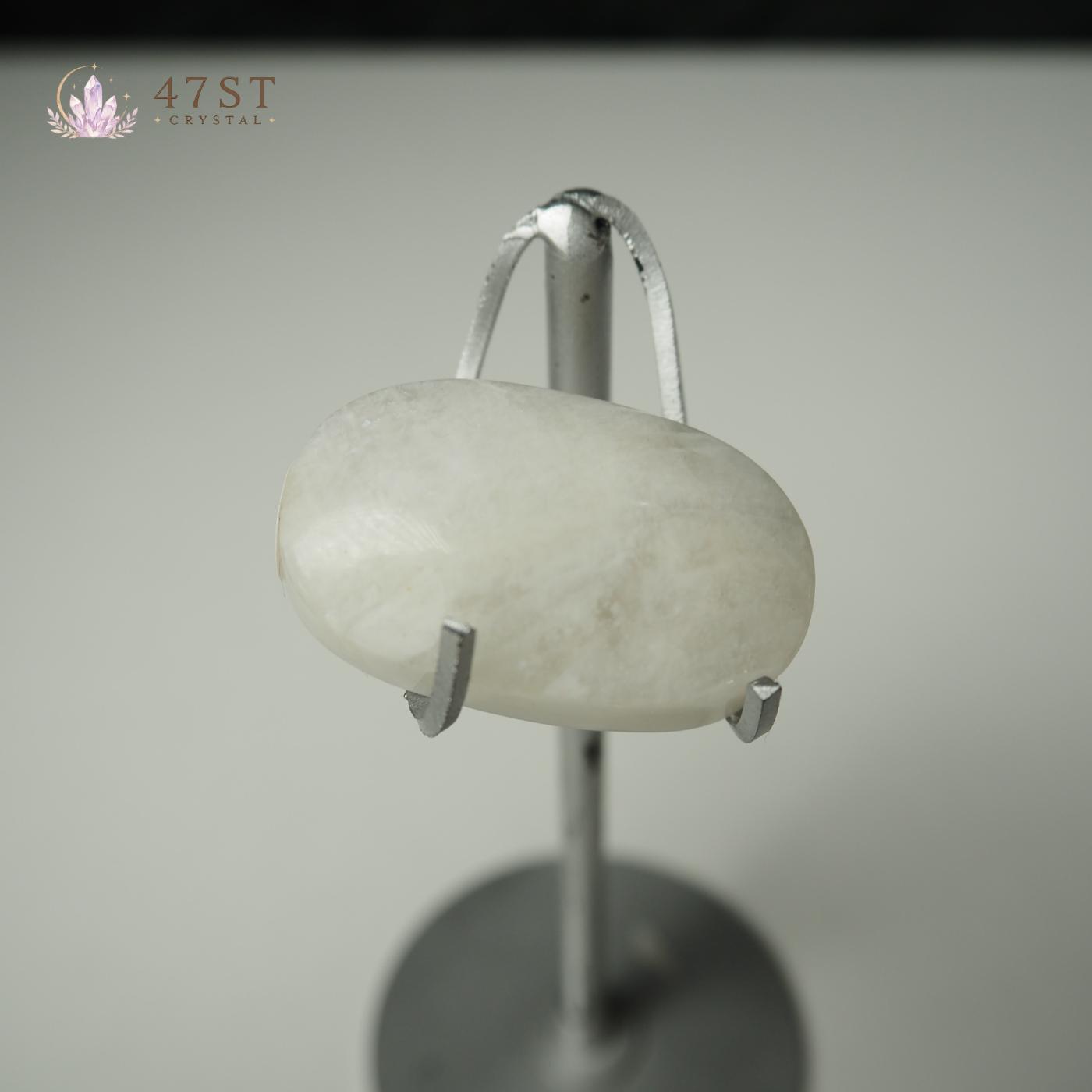 Moonstone Palm Stone