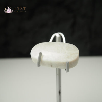 Moonstone Palm Stone