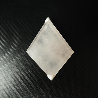 Rose Quartz Diamond Carving