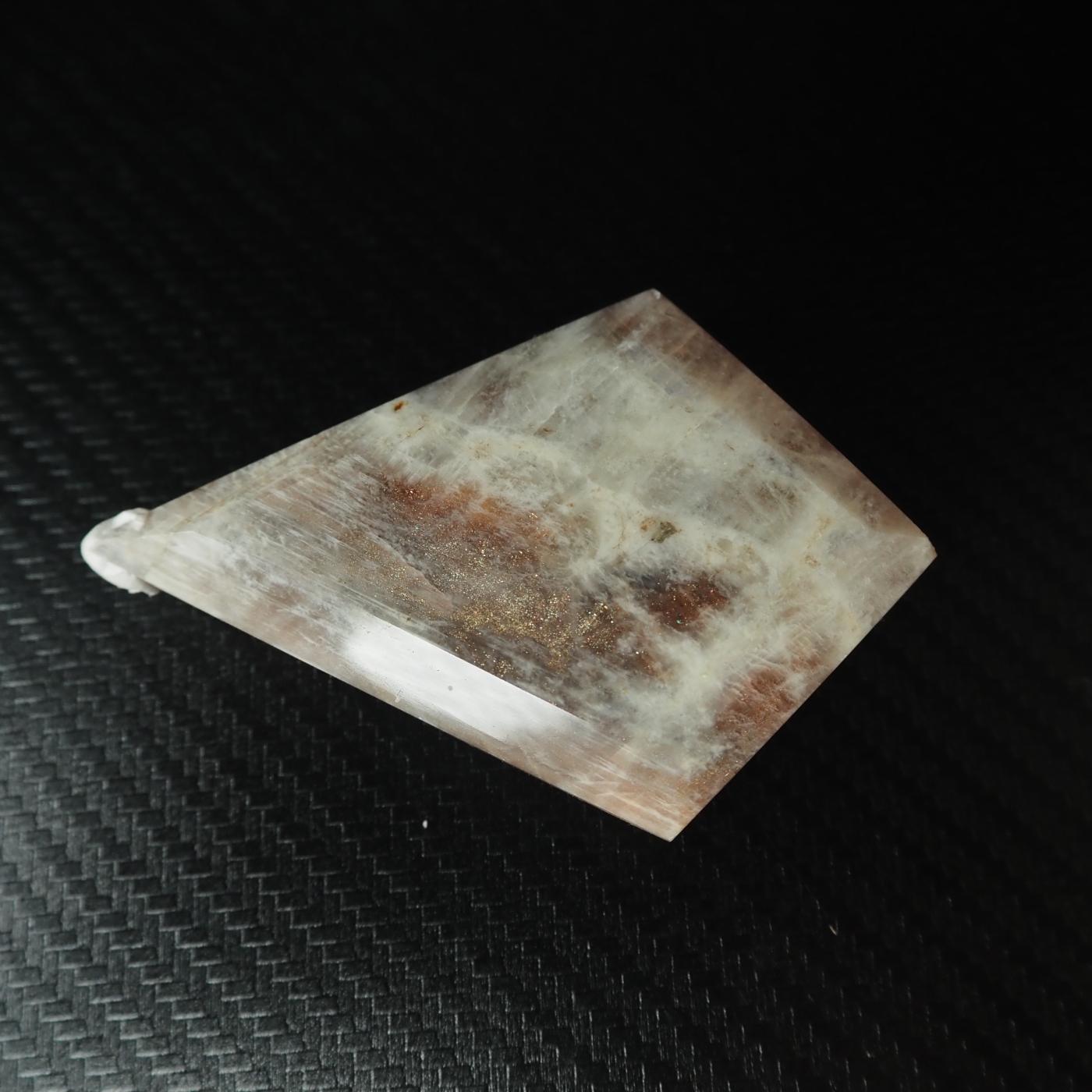 Moonstone Diamond Carving