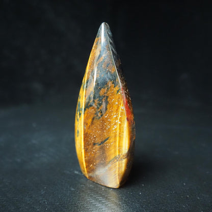 Tiger Eye Freeform