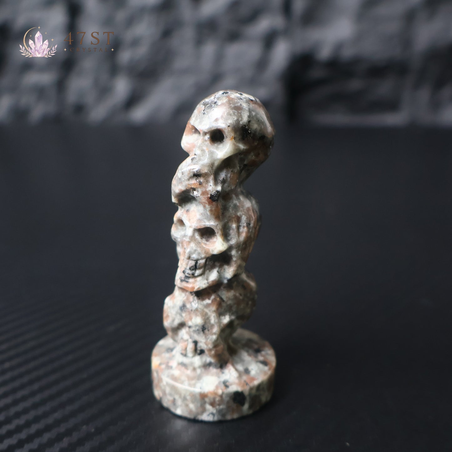 Yooperlite Triple Skull Carving