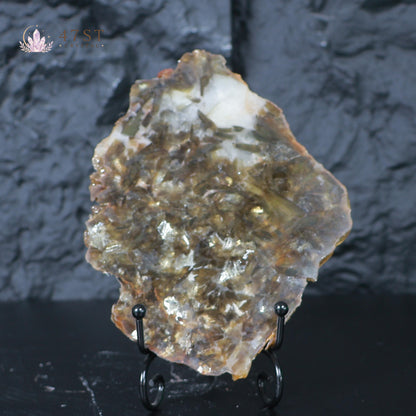 Golden mica